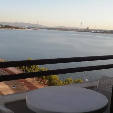 Vieira's House Barreiro (Setubal)
